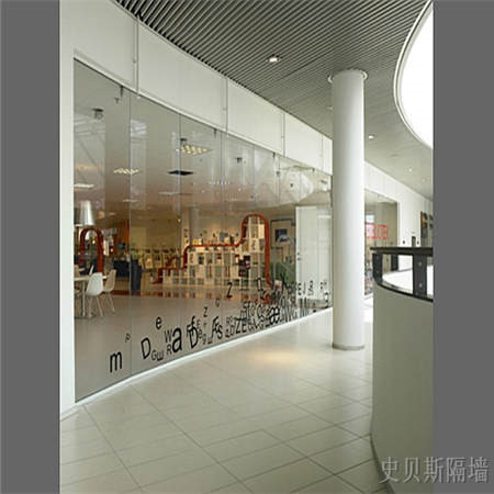 靠谱的玻璃隔断效果图可定制加工