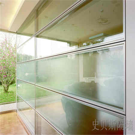 质量好的客厅玻璃隔断设计方案供应信息