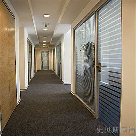 质量好的卫生间玻璃隔断墙设计方案卓越服务