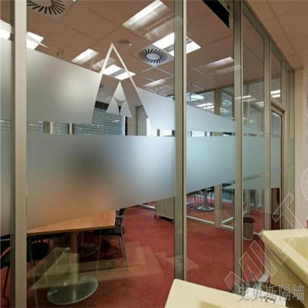 平价的办公室玻璃隔断哪家靠谱专业生产
