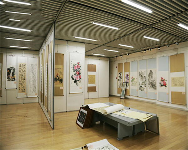 安全玻璃隔断型号齐全大批量现货