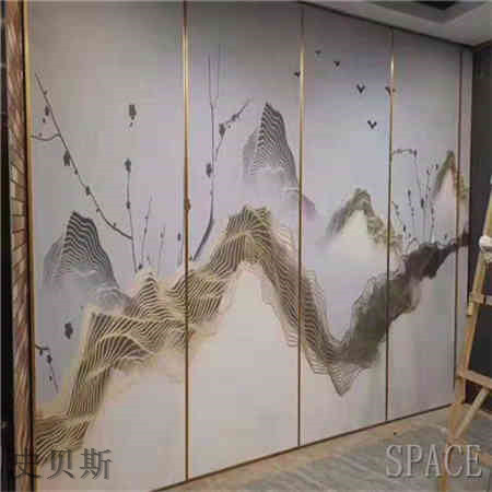 梅江酒店隔断铝外框良好的耐候性，抗腐性和理想的装饰性
