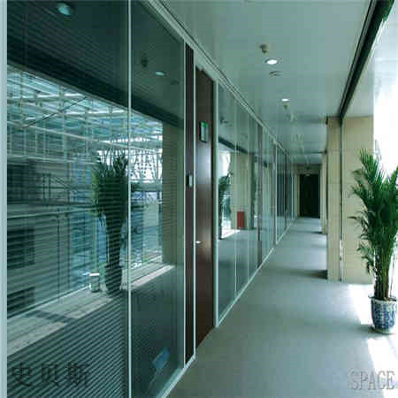 省心的铝合金隔断低价促销